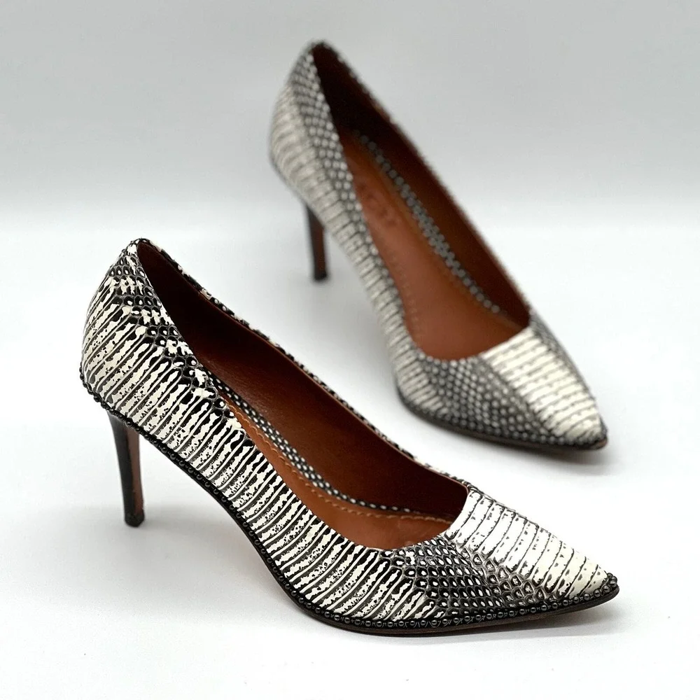 COACH Pumps Women 6 Black White Snakeskin Print Stiletto Pointed Toe Beadchain